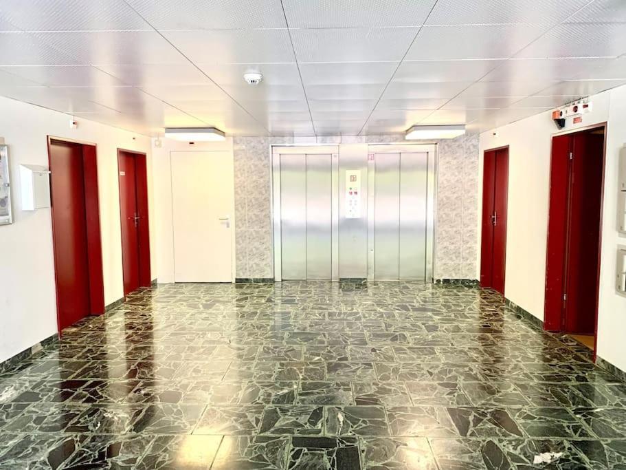 Apartament Little Penthouse **** Dietikon Zewnętrze zdjęcie